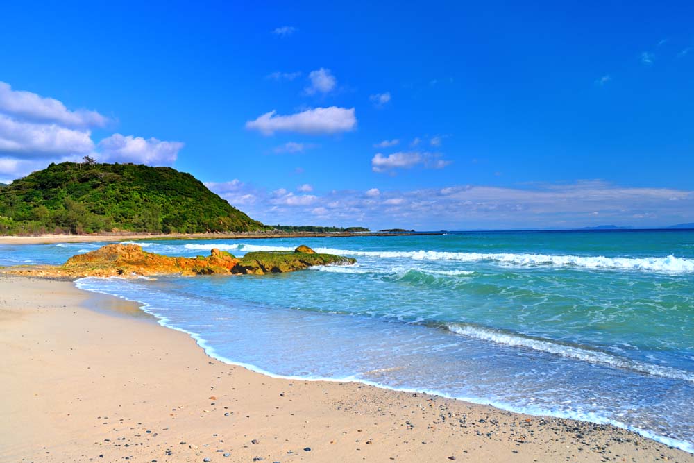 風景写真パネル 徳之島 里久浜海岸 04 アートパネル グラフィック ディスプレイ ウォールデコ プレゼント ギフト 贈答品 返礼 お祝い 結婚 新築 引っ越し 誕生日 記念日 年祝い 旅の思い出 Tkns-24-B2