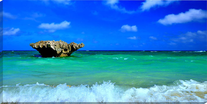 風景写真パネル 沖縄 波照間ブルーの海 ニシ浜 側面画像あり キャンバス地 ウォールデコ アートパネル グラフィックアート インテリア 壁飾り 壁掛け 額要らず...