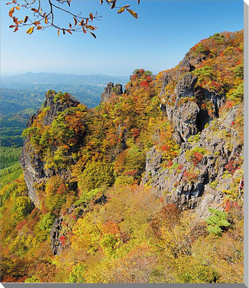 風景写真パネル 福島 伊達市 紅葉の霊山 インテリア アートパネル パネル 写真 壁飾り 壁掛け 額要らず 模様替え 雰囲気作り 風水 玄関 リビング オフィス...