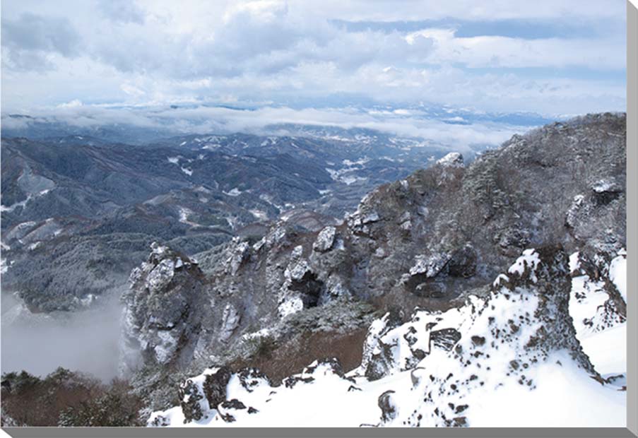 風景写真パネル 福島 伊達市 冬の霊山 インテリア アートパネル パネル 写真 壁飾り 壁掛け 額要らず 模様替え 雰囲気作り 風水 玄関 リビング オフィス ...