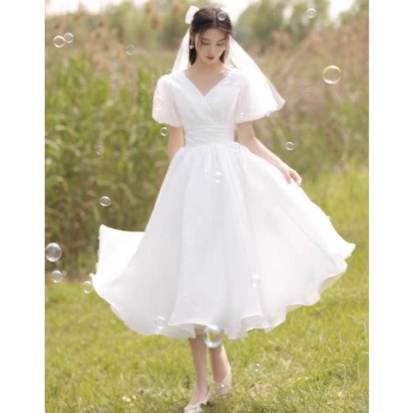 ウェディングドレス ロングドレス Aラインドレス パフスリーブ Vネック レトロ調 編み上げ 二次会 結婚式 前撮り ブライダル 花嫁 ウエディングドレス