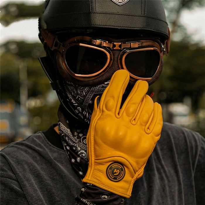 バイクグローブ オートバイグローブ 本革 羊革 通気 防風 タッチパネル対応 自転車 バイク 手袋 手ぶくろ スマホ対応 半指 全指 プロテクター 滑り止め 通気 ツーリング 春 夏 秋 メンズ 男性 登山 散歩 釣り スキー 耐久性 かっこいい