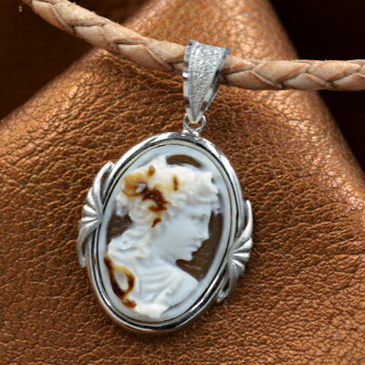 カメオペンダント&ネックレス Diana ダイアナ 18金ホワイトゴールド 神々たちの1週間 ジュテス作 メンズ&レディース シェルカメオ カメオ アクセサリー...