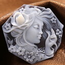 カメオ作品 美しい女性像のアート シェルカメオ シモネッリ作 ブローチ&ネックレス加工承ります カメオ アクセサリー 高級 ギフト お誕生日 プレゼントにもオス...