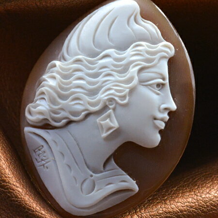 カメオ作品 今は亡き巨匠カルロ・パルラーティ作 希少価値 アート シェルカメオ イタリア製 ブローチ&ペンダント加工承ります カメオ アクセサリー 高級 ギフト...