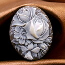 カメオ お花 高品質 シェルカメオ イタリア 彫刻家ジャンニーニ氏製作 立体的で繊細な彫刻 ブローチ&ネックレスなどの枠製作承ります カメオ アクセサリー 高級...
