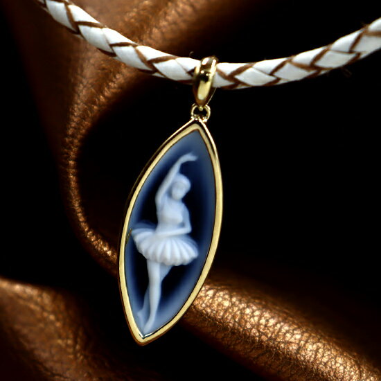 カメオネックレス バレリーナ 18金ゴールド枠 美しい女性人物像 メノウカメオ BIGBANG G-DRAGON メンズ&レディス ストンカメオ ペンダント ド...
