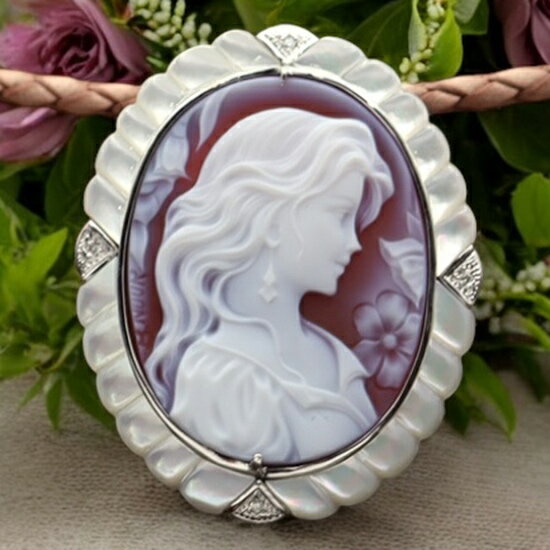 メノウカメオブローチ&ネックレス ストンカメオ 女性人物像 白蝶貝 ダイヤ付 本革レザーネックレス付 ドイツ製カメオ デザイナーズ製品 カメオ アクセサリー 高...