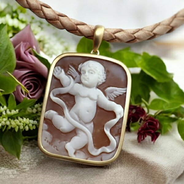 カメオネックレス 18金 ゴールド枠 フレーシア作 ペンダントトップ 天使 エンジェル イタリア カメオ アクセサリー 高級 ギフト お誕生日 プレゼントにもオ...