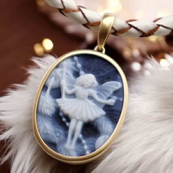 メノウカメオペンダント&ネックレス ティンカーベル 妖精のカメオ G-DRAGON 18金ゴールド枠 ドイツ製 上品&高品質&低価格 オシャレ レザーネックレス...