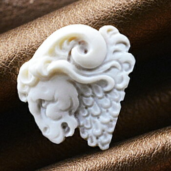 カメオ作品 今は亡き巨匠ガロファロ作 山羊 コルノ お守り 魔除け イタリア製 シェルカメオ ペンダント&ネックレス加工承ります カメオ アクセサリー 高級 ギ...