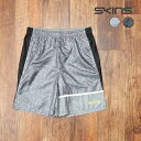 【期間限定ポイント5倍】SKINS ランニング ハーフパンツ 184-77940 トレーニング ジム スポーツ ロゴ 総柄 プリント 軽量 ポリエステル メンズ...