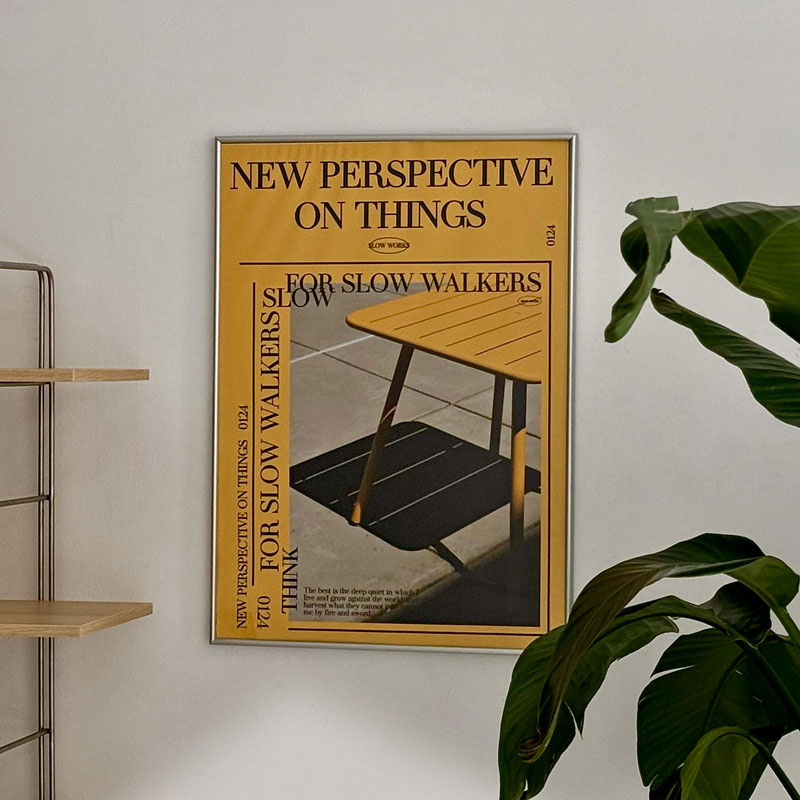 yellow table シルバーフレーム アートポスター 70×50cm【ART OF BLACK】のサムネイル