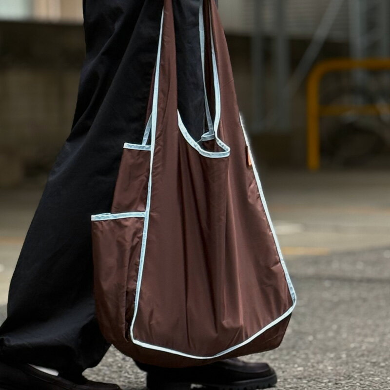 予約販売12月中旬～12月下旬頃発送予定 パッカブル 折りたたみ パイピング エコバッグ【ART OF BLACK】