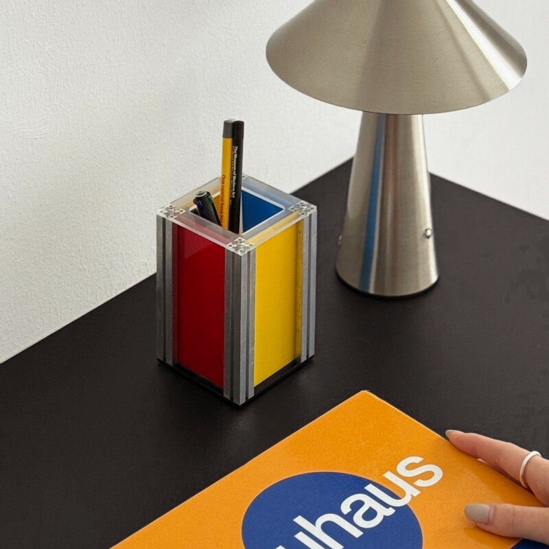 予約販売12月上旬～12月中旬頃発送予定 アルミフレーム カラーアクリル ペンスタンド【ART OF BLACK】