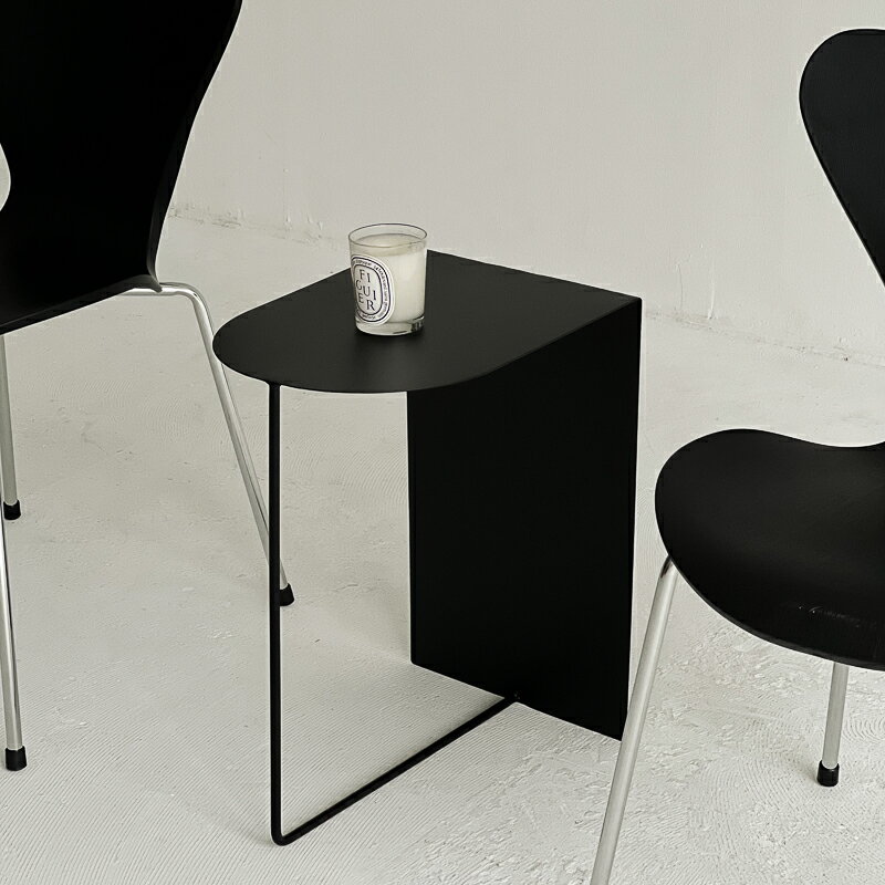 アーチ型 アイアンサイドテーブル ブラック【ART OF BLACK】