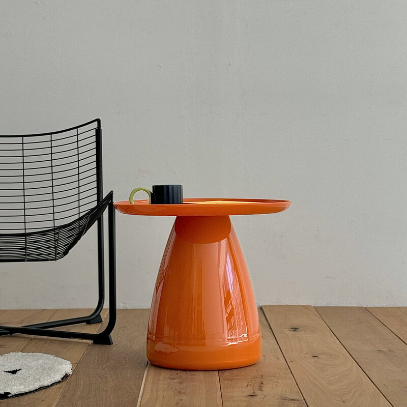 オレンジ ラウンド サイドテーブル【ART OF BLACK】