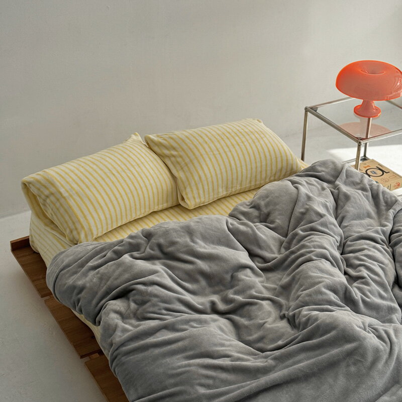 yellow ストライプ あたたか ファイバー厚手 起毛 布団カバーセット【ART OF BLACK】