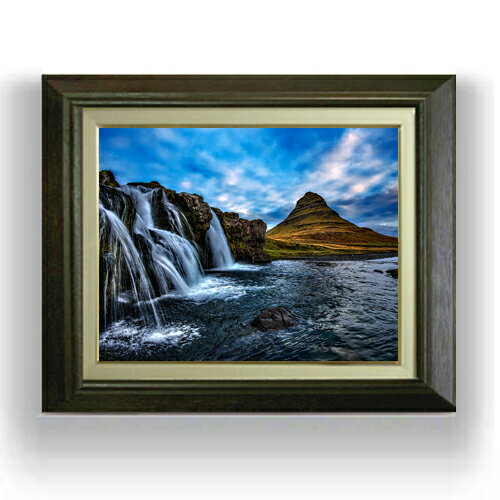 【油絵 直筆仕上げ】Kirkjufell、アイスランドの風景 F6サイズ 額入り 【キャンバス・アクリル/額入り】 油彩 風景画 オリジナルインテリア絵画 風水画 556×465mm 複製画 送料無料