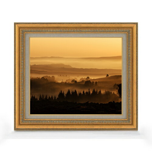 絵自体（キャンバス）の大きさ　455×380mm 表面アクリル透明保護板　額縁吊り紐　付属 ※一部在庫商品は早期出荷可能の場合がございます。 お急ぎに際は別途Eメールにてお問い合わせください。 お問い合わせメールアドレス 　shopmaster@artrest.jp 【留意事項】 ※注文個数によりお届け日が変わることがあります。 ※直筆仕上げ商品のため色彩が若干異なる場合がございますので 予めご了承くださいませ。 絵画 販売 インテリア 油絵 油彩 壁掛け 複製画 風景画 アート プレゼント 開業祝い 退職祝い 新築祝い 玄関 リビングアート 風水 縁起 フレーム 贈り物夕暮れ、ブロックラントより