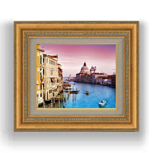 額縁外寸サイズ ---------------------------------------------- ゴールドC/シルバーC 422×370mm ブラウン/ベーシック 420×368mm ---------------------------------------------- 絵自体（キャンバス）の大きさ　273×220mm 付属品：吊り紐、吊り金具（額側）、表面透明板 ※一部在庫商品は早期出荷可能の場合がございます。 お急ぎに際は別途Eメールにてお問い合わせください。 お問い合わせメールアドレス 　shopmaster@artrest.jp 留意事項 ・ラッピング包装希望の場合は次々画面注文備考欄に記載ください。 ・直筆仕上げ商品のため色彩が若干異なる場合がございますので 予めご了承くださいませ。 絵画 販売 インテリア 油絵 油彩 壁掛け 複製画 風景画 ゴッホ モネ ルノワール その他 静物画 肖像画 アート プレゼント 開業祝い 退職祝い 新築祝い 玄関 リビングアート 風水 縁起 フレーム 贈り物彩色の河街 -ヴェネチア-　