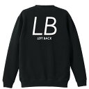 ハンドボール トレーナー スウェット メンズ ジュニア 裏パイル 練習着 名入れ・文字入れ無料 「LB LEFT BACK シンプルポジションロゴ」 アートワークスコウベ 【送料無料】ネーム入れ無料!! ロゴ下の競技名を好きな文字に変更できます。独自デザインとプリントのクオリティにこだわったアートワークスコウベのオリジナルウェアです。当店で販売しているスポーツウェアには英数字20文字以内で好きな文字を入れることができます。チーム名を入れて、皆で揃えるもよし、個人の名前を入れるのもよし。お好きな文字を入れましょう！背面デザイン前面デザインカラーバリエーション【ブランド】ARTWORKS-KOBE (アートワークスコウベ)【生地について】10.0オンス 裏パイル トレーナー素材：綿100%※ お客様のモニター環境によって、実際の商品と色合いが異なる場合がございます【プリント内容】LBLEFT BACK【こんなスポーツにオススメ】- HANDBALL (ハンドボール、ハンド)【お届け予定日】この商品は受注生産のため、ご注文から3-5営業日ほどで発送いたします。【サイズ表】お客さまが普段着用されているウェアを測って比較するとサイズ感がよくわかるのでオススメです。体型やお好みの着こなしに合わせてお選びください。(単位: cm)身丈身幅肩幅袖丈110cm44352940130cm51403545150cm58474053S62524457M66554859L70585260XL75635561XXL80685861【サイズ別の着用イメージ】【ラッピングオプション】(+440円)特別なギフト、プレゼント用に！プレゼントの定番ラッピングといえばコレ！ サプライズやワクワク感を演出できる人気のリボン付きギフトバッグです。落ち着いたマット調のカラーを採用し、さわるとしっとりした質感で高級感があり、厚手のポリエチレン二重構造なのでとても丈夫です。一緒にご購入いただくと、ウェアをラッピングしてお届け！ウェアと一緒に注文いただくと、ギフトバッグに1つにまとめてラッピングした状態でお届けします。ギフトバッグならリボンをほどくだけでカンタンに商品を取り出せるので、プレゼント前にご自身で商品の確認をできるのでオススメです。【ギフトラッピング】リボン付きギフトバッグ レッド 1包装【ラッピングサービス】(+440円) はコチラ &#8811;