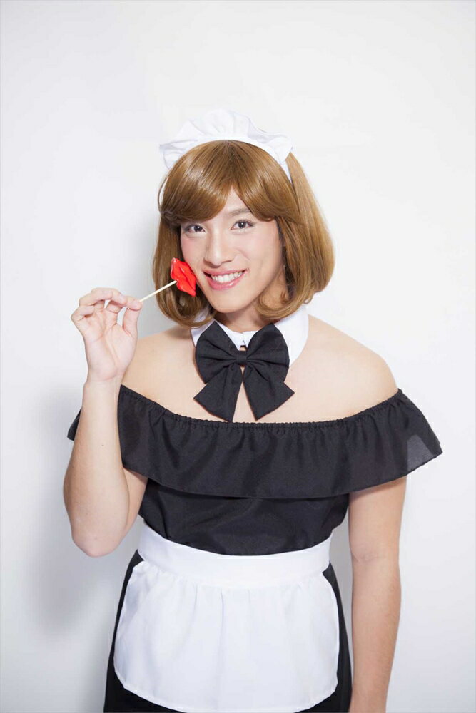 パーラーメイド風の大人っぽさを施したメイドコスチューム【セット内容】 ワンピース エプロン カチューシャ ツケ襟 リボン【素材】ポリエステル100%【サイズ】身長155cm〜175cmまで　バスト96cmまで　ウェスト96cmまで　ワンピース着丈 　【後ろ中心】72cm