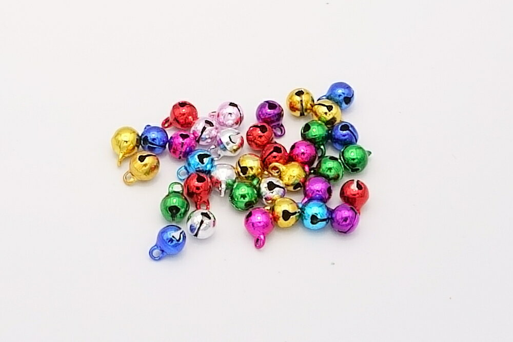 鈴 手芸用 6mm 8mm 10mm 100個 カラフル ピンク レッド ゴールド シルバー グリーン ブルー すず スズ メタリック 手芸 手作り アクセサリー ミックス キラキラ 飾り 手芸用品 手芸材料 ベル 小さい 小さめ 可愛い おしゃれ 材料 ハンドメイドアクセサリー セット 大容量 arusena-10000857 アルセナ サンプル画像2