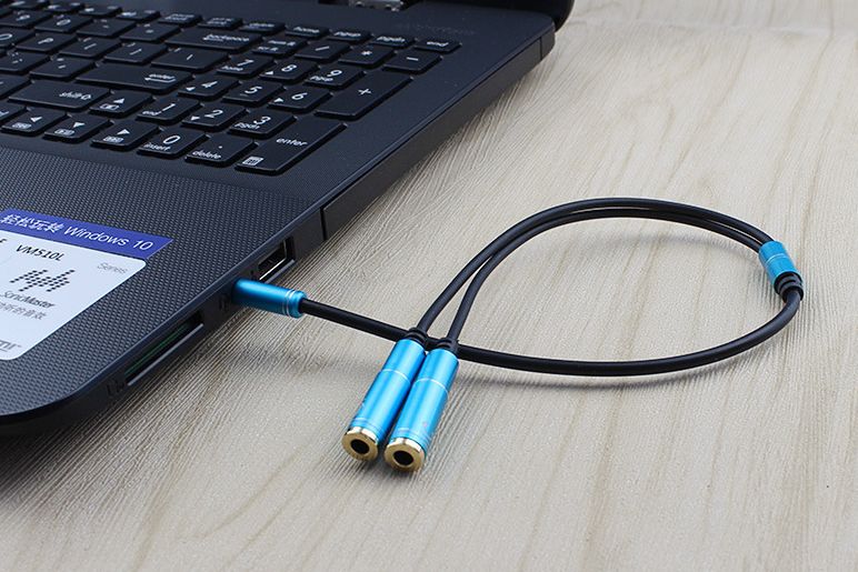 3.5mm�Ѵ������ץ������֥� 4�ˡʥ����˥إåɥۥ�ޥ����ʥ᥹����ʬ�ۥ����֥� ���顼3�� �ߥ˥ץ饰-3.5mm���ƥ쥪�ߥ˥���å�