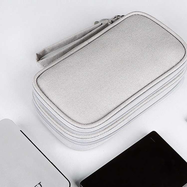 収納ケース 小物入れ ガジェットケース トラベル用品 便利グッズ 出張 Sale 71 Off 送料無料 旅行 充電器バッグ トラベルポーチ 収納 ポータブル機器 Pc周辺機器 充電器ポーチ 2層収納バッグ 小物