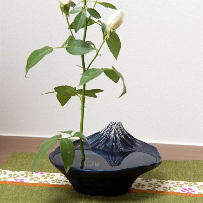 ナガエ 銀雅堂 花器 水盤 さかさ富士 青富士 贈り物 ギフト 生け花 富士山 華道 一輪挿し 初心者向け