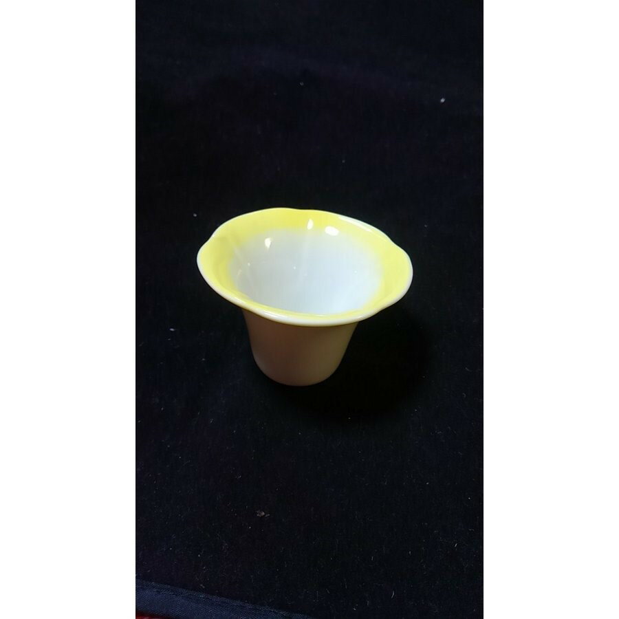 Rakuten - 小鉢 朝顔珍味 黄色 あさがお型 反り珍味入 小鉢 醤油入 薬味入 取り皿 取り分け皿 おしゃれ 朝顔 アサガオ 小皿 ポイント消化