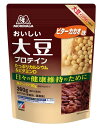 　　　ウイダー おいしい大豆プロテイン 　　　　　　　　ビターカカオ味 特長 日々元気で健康に動けるカラダづくりを目的とした、植物由来の大豆タンパクを使用した飲みやすいプロテインです。 原材料名 大豆たんぱく（国内製造）、ココアパウダー、砂糖、食用油脂、炭酸Ca、香料（乳由来）、乳化剤、甘味料（アスパルテーム・L-フェニルアラニン化合物、スクラロース）、ナイアシン、パントテン酸Ca、V.B、V.B2、V.B1、葉酸、V.D,V.B12 栄養成分表示1食分（20g）あたり エネルギー：77kcal、たんぱく質：10.4g、脂質：1.3g、炭水化物：5.8g、食塩相当量：0.29g カルシウム：264mg、ナイアシン：8.4mg、パントテン酸＊2.5mg、V.B1：0.46mg、V.B2：0.64mg、V.B6：0.5mg、V.B12：1.04μg、V.D：2.6μg、葉酸：104μg 栄養成分表に含まれないもの たんぱく質無水物換算値：10.8g 大豆イソフラボン（アグリコンとして）：20mg お召し上がり 付属スプーンすりきり3杯（約20g）を200mlの水または牛乳に溶かして、すみやかにお飲み下さい。 1日1食を目安にお飲みください。 ※適切な摂取タイミング（例）：朝食時、運動後 取り扱い上の注意 ・1日の摂取目安量を守ってください。 ・食物アレルギーの認められる方は、パッケージの原材料表記をご確認の上、ご使用ください。 ・小児の手の届かない所に置いてください。 ・体質や体調によりまれに身体に合わない場合があります。その場合は使用を中止してください。 ・イソフラボンを含む他の特定保健用食品等の併用はご注意ください。 ・原料由来の斑点が見られたり、色むらやにおいの変化がある場合がありますが、品質には問題ありません。 ・卵を含む製品と共通の設備で製造しています。 ・原料の大豆たんぱくは、遺伝子組換え作物が混入しないように管理されたものを使用しています。 ・開封後はチャックをしっかり閉めて、お早めにお召し上がり下さい。また、ぬれたスプーンを袋に入れないでください。 ・別売りのウイダープロテインシェイカーでシェイクすると、さらに溶けやすくなります。 商品名 おいしい大豆プロテイン ビターカカオ味 名　称 たんぱく食品（プロテインパウダー） 内容量&nbsp; 360g 保存方法 直射日光及び高温・多湿を避けて保存してください。 使用期限 パッケージに記載 広告文責 有限会社　横川ヤマト TEL 082-295-1732 メーカー 森永製菓 お客様相談窓口 0120-560-162（10：00～16：00）土・日・祝を除く 製造・区分 日本・サプリメント JANコード 4902888740169 購入時の注意事項 ・予告無くパッケージが変更になる場合がありますので予めご了承下さい。 ・製造・取扱い中止の場合にはキャンセル処理をさせて頂く場合がございます。 ・お客様のご都合によるご注文内容の変更・キャンセル・返品・交換はお受けできません。 ・開封後の返品・交換は一切お受けできません。【医薬品】 あなたのお悩みを症状で探す更年期でお悩みの方アレルギー性鼻炎の方残尿感でお困りの方お休み時の激しいせきにアレルギー体質の方痔でお悩みの方胃腸障害でお悩みの方頭痛めまいでお悩みの方疲れやすい方に蓄膿症でお困りの方乳腺炎でお悩みの方不眠症でお悩みの方血圧が高めの方頑固な便秘でお困りの方神経痛・関節痛に排尿痛でお困りの方ストレスでお悩みの方むくみでお悩みの方月経不順の方眼精疾患でお悩みの方肝臓疾患でお悩みの方中耳炎でお困りの方歯槽膿漏でお悩みの方腎臓疾患でお悩みの方手足のしびれお悩みの方