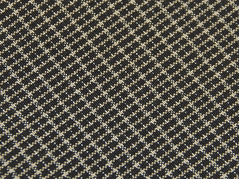 男物　正絹　「本場奄美大島」　草木染　紬 疋物　キングサイズ　-格子/茶泥-　［ 0510-065 ］　未仕立 フルオーダー 誂え 着物 きもの 羽織 はおり きぬ シルク 男性 メンズ 紳士 茶 つむぎ おおしま 日本製 鹿児島 チェック こうし