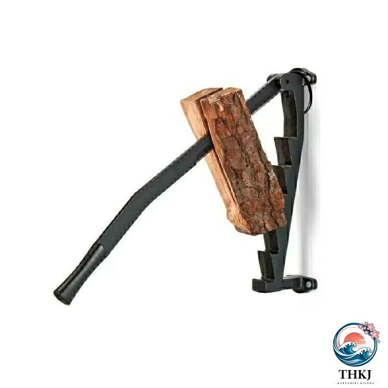 ? 【製品素材】】この 薪割り器 は 炭素鋼 で製造されており、頑丈で耐久性があります。 薪割り器 の表面は特殊に設計されており、変形と錆の発生を効果的に防ぎます。この 薪割り器 は 高圧下 で曲がらずに断裂せず、 安全 で 耐久性 があり、 長期間使用 できることを確認しています。 ? 【製品仕様】薪割り器の サイズ は60*14*8CMで、 重量 は4.5KGです。刃渡り30cm、柄の長さ15cm,ハンドルは180°自由に調整でき、人間工学に基づいて設計されており、持ちやすいです。さまざまなサイズの木材に適しています。 ? 【製品の利点】この木材割り器はレバー式の切断デザインを採用しており、それにより木材をより簡単に割ることができます。刃を持ち上げ、その上に木材を置き、刃を引き下ろすだけで済みます。従来の 薪割りツール と比較して、これはより省力で、 斧 などの補助ツールを使用する必要がありません。 ? 【広く使われています】この薪割り機は屋内および屋外での使用に適しており、より持ち運びやすく、キャンプ、バーベキュー、屋外集会などのさまざまな機会に持っていくことができます。 ? 【品質保障】ご購入後、品質に問題があった場合は、平日休日問わず24時間以内に返品交換をさせていただきます。 ご使用中にご不明な点がございましたら、お気軽にお問い合わせください。また、商品自体に問題がある場合は早急にご対応させていただきます。 商品名：壁掛け薪割り機 薪割り台 屋内または屋外薪割り機 薪割り機 ネジ付き薪薪割り機 ウッドスプリッターウォールマウント 薪ログスプリッター 薪割り器 材質: 炭素鋼 サイズ: 60*14*8 センチメートル 重量: 4.5kg 特徴：ハンドルは180°自由に調整できます 適用シーン：キャンプ、バーベキュー、アウトドアパーティーなど 操作方法: ポストを持ち上げ、丸太を挿入し、刃を引き下げると簡単に木材を切断できます 梱包サイズ: 60*17*11cm 梱包重量：4.8kg 品質サービス: 1、 当社の製品に問題がある場合は、お気軽にお問い合わせください。 2、輸送中に多少の衝撃が加わる可能性がございます。万が一不具合や破損などがございましたら、部品の再送など対応させていただきますので、お気軽にご連絡くださいませ。 3、商品が多いため、発送時に説明書をお送りし忘れることがございます。万が一、説明書が届いていない場合や、商品組み立てに関してご不明点がございましたら、お手数ですがご連絡いただけますようお願い申し上げます。電子版の説明書を再送させていただきますので、どうぞご安心ください。お客様にはご理解いただきますようお願い申し上げます。お客様のご支援が、私たちの励みとなっております。