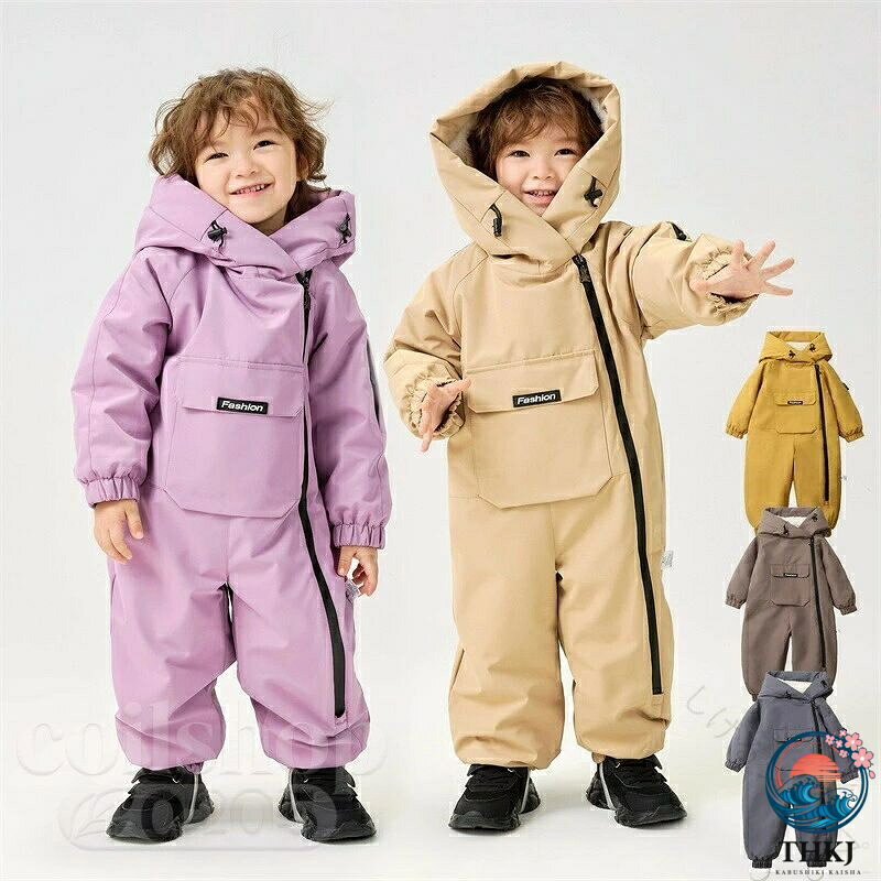 商品説明 商品内容 子供服 素材 ポリエステル 生産国 中国 カラー 写真参考 サイズ 90：着丈75CM バスト76CM 胴囲80CM 袖丈41.5CM 100：着丈83CM バスト80CM 胴囲84CM 袖丈44CM 110：着丈91CM バスト84CM 胴囲88CM 袖丈46.5CM 120：着丈99CM バスト88CM 胴囲92CM 袖丈49CM サイズはさまざまですが、サイズチャートで適切なサイズを選択できます。サイズはアジアサイズです。子供がぽっちゃりしている場合は、より大きなサイズを選択することをお勧めします、ありがとう 注意書き ※商品写真は、できる限り現品を再現するように画像処理などの補正を行っておりますが、ご利用のモニターや環境により差異が生じます。予めご了承ください。 ※生地の特性上、多少ニオイがある場合がございますが、日陰干しで数日干していただくか、あるいは数回ご使用していただく間に、 ニオイは気にならなくなります。 ※上記の数値は、実測によるものです。多少の誤差はご容赦ください。 ※仕様は予告なく変更される場合があります。（ご使用に差し支えない程度） その他 ・お客様が通常と同じお買い物ステップで安心して海外の商品を購入できるよう、楽天市場から指定を受けた委託先である（株）コマースロボティクスが、当店の店舗運営業務を行います。 ・当店でご購入された商品は、原則として、「個人輸入」としての取り扱いになり、中国の浙江省からお客様のもとへ直送されます。 ・個人輸入される商品は、すべてご注文者自身の「個人使用・個人消費」が前提となりますので、ご注文された商品を第三者へ譲渡・転売することは法律で禁止されております。 ・ご注文後、5営業日以内に配送手続きをいたします。配送作業完了後、5〜9日程度でのお届けとなります。（詳しい納期情報が商品ページにてご確認ください） ・通関時に関税・課税される可能性がありますが、当ストアの負担となりますので、ご安心ください。 指定された配送時間は承っておりません。【しげるショップ】