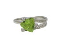 リング 指輪Pt900(プラチナ) ペリドット1.66・ダイヤモンド0.17ct【実寸】18号 ソーティング付き【中古】【送料無料】【質屋出品】