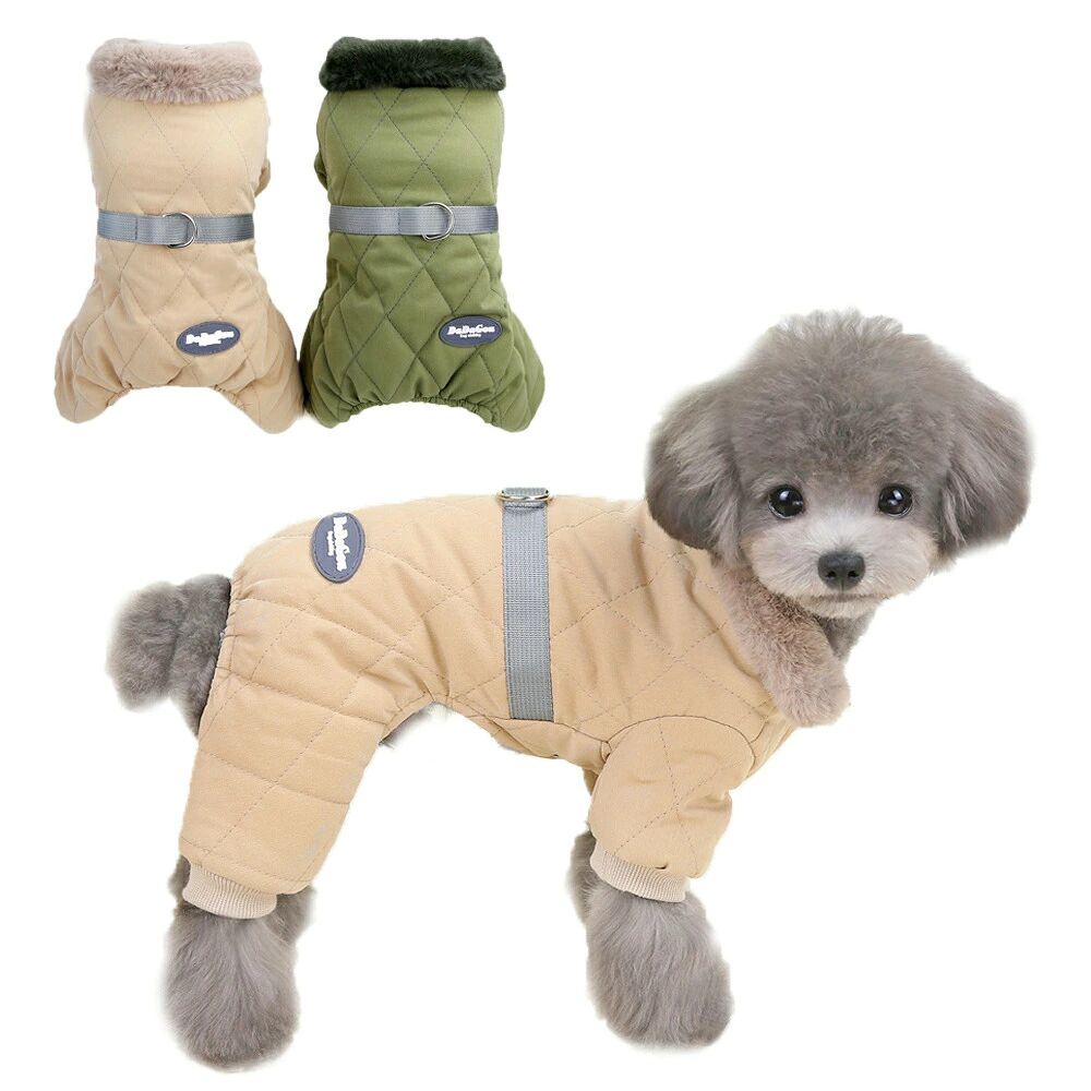 犬服冬超小型犬中型犬ドッグウェアの解説●シンプルデザイン、裏生地は保温性抜群のフリース素材、ふわふわで軽くて暖かい、寒い冬の防寒対策として、お散歩や出かけ際に最適なドッグジャケットです。●ボタン式なので、服が苦手な愛犬や着せるのが苦手な飼い主さんにもオススメ犬ジャケットです。●裏地にはフリース素材を使用、肌触りは柔らかく、ワンちゃんの秋冬季節の防寒対策としてバッチリ、寒い時期のお散歩やアウトドアに最適です。●頭を通さず足だけ通して、ボタンを閉めて、ハーネスリードをつけて出かけます。●足まで暖かく、寒さが苦手な犬種、寒い地方にお住まいの愛犬に適した保温ドッグウェアです。 ●温かくて着せやすい、着脱簡単、愛犬にストレス軽減。●送料込みでリーズナブル価格、コストパフォーマンスお買得品です。犬服冬超小型犬中型犬ドッグウェアの詳細商品種別ペット・ペットグッズ＞犬用品＞ドッグウェア＞ジャケット・カバーオール特徴・裏起毛柔らかく滑らかな肌触り。・リード用dリング付き、お出かけ便利、胸ボタン式、脱着簡単・足まで暖かい保温ドッグウェアです。用途例・冬の防寒ウェアとして最適、・普段のお散歩の防寒ウェアとしても便利なアイテムです。カラーカーキ(karki)、アーミーグリーン(green/緑色/みどり)素材ポリエステルサイズs、m、l、xl、2xl※小型犬サイズから中型犬用まで対応できます。※体重、犬種はあくまで参考です。犬服のサイズ測り方・胴周り：胴で一番太い前足の付け根あたりを測ります。・着丈：首輪をしている位置から尻尾の手前まで。・首周り：首輪をしている位置の周囲。※採寸する際は愛犬が自然に立った状態(床と水平)で計測して下さい。※背丈以外は、指数本が入るぐらいのゆとりを入れて測って下さい。同体重でも胸の張り具合や毛ぶきによってサイズが前後しますので、ご購入の際は必ず胴周りを基準にお選びくださいますようお願い致します。適合犬種(超小型犬、小型犬、中型犬)チワワ、ヨーキー、トイプードル、マルチーズ、マルプ、パピヨン、ダックス、シーズー、イタグレ、シュナウザー、パグ、ジャックラッセル、フレンチブルドッグ、グレーハウンド、柴犬、コッカー、ピークル、スタンダードプードルなど別名ウェアハーネス、ソフトベストハーネス、犬ハーネスウェア、ベストウェア、犬コート、犬防寒服、犬防寒ジャケット、レインコート配送納期・全国送料無料、通常、発送日の翌日から翌々日のお届けです。・当日13時までお支払い完了確認ができれば、翌日到着(北海道、沖縄、九州、離島、山間部を除く) ご使用上のご注意■首輪・ハーネス・ハーフチョーク・リードなどは、毎日、ご使用前に傷や破損などがないかご確認ください。傷や金具の緩みなど発見された場合は、事故防止の為、ご使用を中止下さい。■お使いのモニター設定や撮影時の照明、太陽光の環境により色が異なって見える場合がございます。■商品の「生地・ジップ・ステッチ」は生産時期によりカラー（濃淡）が若干異なる場合がございます。■サイズの測り方はスタッフ間で統一しておりますが、若干の誤差が生じる場合がございます。