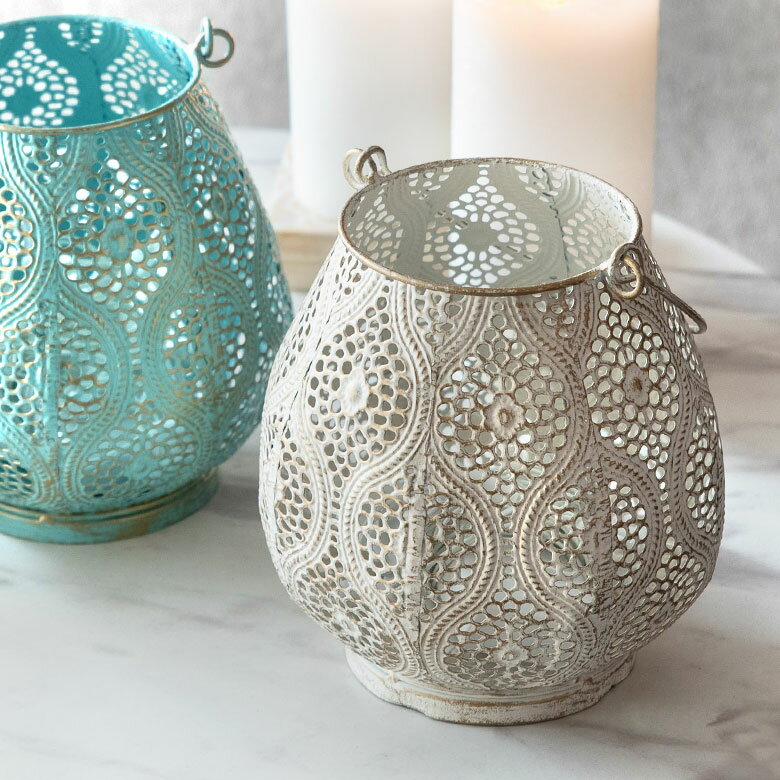 キャンドルホルダー キャンドル ランタン ライト アラベスク ブルー ホワイト W 約16.5cm D 約17cm H 約17.5cm [66982]【 ランプ 照明 フラワーベース フレンチ モロッカン アンティーク風 おしゃれ かわいい ホテル リゾート リゾート BOHO アジアン アジア 雑貨 】通販格安セール情報　楽天　通販