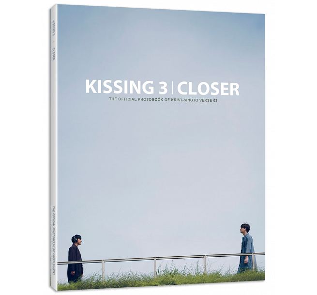 写真集/ KISSING 3 CLOSER 台湾版　THE OFFICIAL PHOTOBOOK BY KRIST-SINGTO　VERSE 03　シントー　クリス