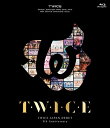 TWICE JAPAN DEBUT 5th Anniversary 『T・W・I・C・E』 構成: 2Blu-ray 音声: 日本語/韓国語 発売元: WARNER MUSIC JAPAN 発売国: JAPAN 発売日: 2022年5月25日 [商品案内] 韓国の人気ガールズグループ、TWICEが日本デビュー5周年を記念した映像作品をリリース！ [収録内容] Blu-ray ・「T・W・I・C・E」 (約67分) TWICEの日本デビューからの5年間の軌跡を振り返るInterview映像 ・Music Video集 (約93分) M1.　TT -Japanese ver.- M2.　One More Time M3.　Candy Pop M4.　BRAND NEW GIRL M5.　Wake Me Up M6.　I WANT YOU BACK M7.　BDZ M8.「STAY BY MY SIDE」Making Music Video M9.　HAPPY HAPPY M10. Breakthrough M11. FAKE & TRUE M12. Fanfare M13. BETTER M14. Kura Kura M15. Perfect World M16. Doughnut M17.「One More Time」Music Video Dance ver. M18.「Candy Pop」Music Video Dance ver. M19.「HAPPY HAPPY」Dance Practice Video In Hawaii M20.「Breakthrough」Music Video Lip Sync ver. M21.「Fake & True」 Music Video -The Truth Game- M22.「Fanfare」Performance Video M23.「BETTER」Music Video Lip Sync ver. M24.「Kura Kura」Music Video another ver. M25.「Perfect World」Music Video other ver. ・TWICE 新体感ライブ CONNECT 2021『TWICE in Wonderland』Making movie (収録分数未定)　