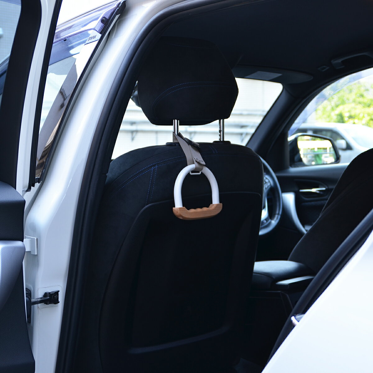 【送料無料】楽々健乗車用簡易手すり持ち手介護サポート乗車補助