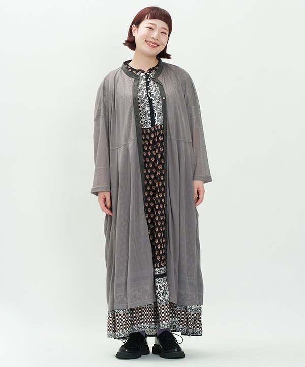 as know as メッチャメッシュOP レディース 大きいサイズ ワンピース 長袖ワンピース カット メッシュ ワンピース スポーティー バンドカラー 前開き 長袖 ロング ゆったり 大きめ 重ね着 レイヤード オオラカのサムネイル