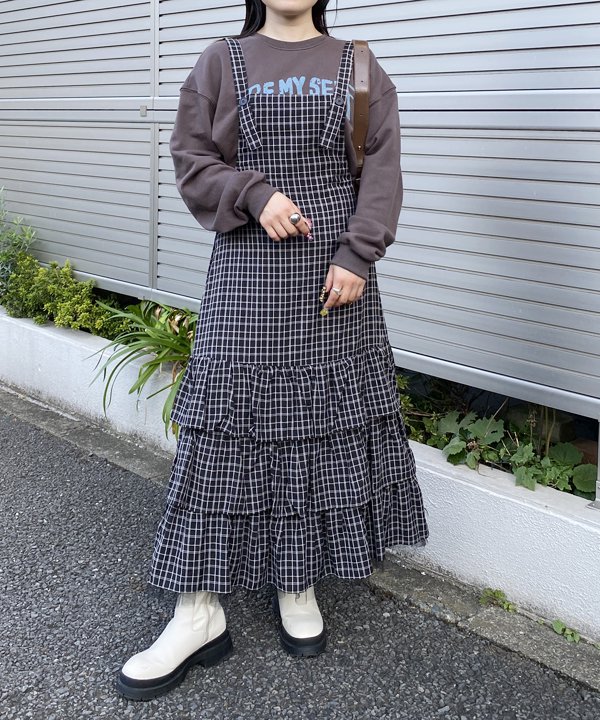 as know as 3段ヒラリの裾チラリOP レデ