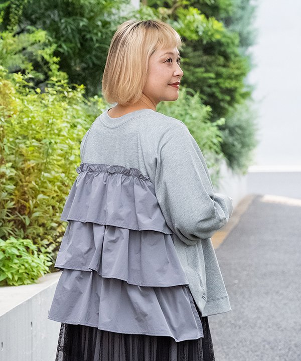 as know as ヒラヒラトレーナー レディース 大きいサイズ トップス カットソー 長袖 プルオーバー プルオーバー PO 前後着用可能 フリル ギャザー デカリブ ラウンド ラグラン 綿 ポリエステル オオラカ