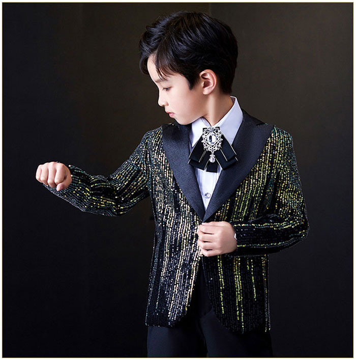 子供服 スーツセット 男の子 ジャケット スパンコール シャツ パンツ 蝶ネクタイ 長袖 ステージ衣装 発表会 イベント ピアノ 演奏会 オペラ 学園祭 文化祭 司会者 演出服 キッズ 卒業式 結婚式 礼服 紳士服 テーラードジャケット おしゃれ 120cm130cm140cm150cm160cm170cm askshop-10001491 asks Dance Gear サンプル画像3