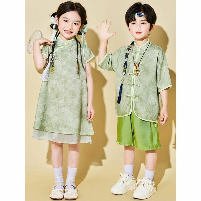 Rakuten - 小学生 漢服 発表会 チャイナ風 ステージ衣装 キッズ セットアップ シャツ 半袖 タイダイ柄 チャイナドレス 普段着 幼稚園 子供の日 古典ダンス衣装 ヒップホップ 演出服 舞台 コスチューム 扇子ダンス 応援団 学園祭 文化祭 ジュニア 卒業式 記念写真 カッコイイ おしゃれ