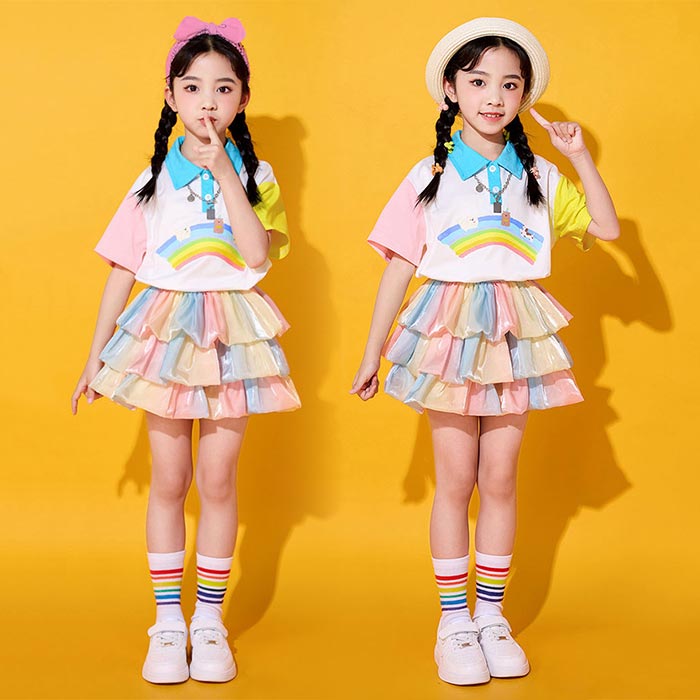 キッズ チアダンス衣装 子供 ステージ衣装 女の子 可愛い 幼稚園 キッズ 半袖tシャツ スカート 配色 カラフル チアガール 応援服 小学生 中学生 合唱 団体服 運動会 学園祭 入学式 卒業式 イベント ジュニア コスチューム 発表会 舞台演出服 ステージ衣装 普段着 子供の日