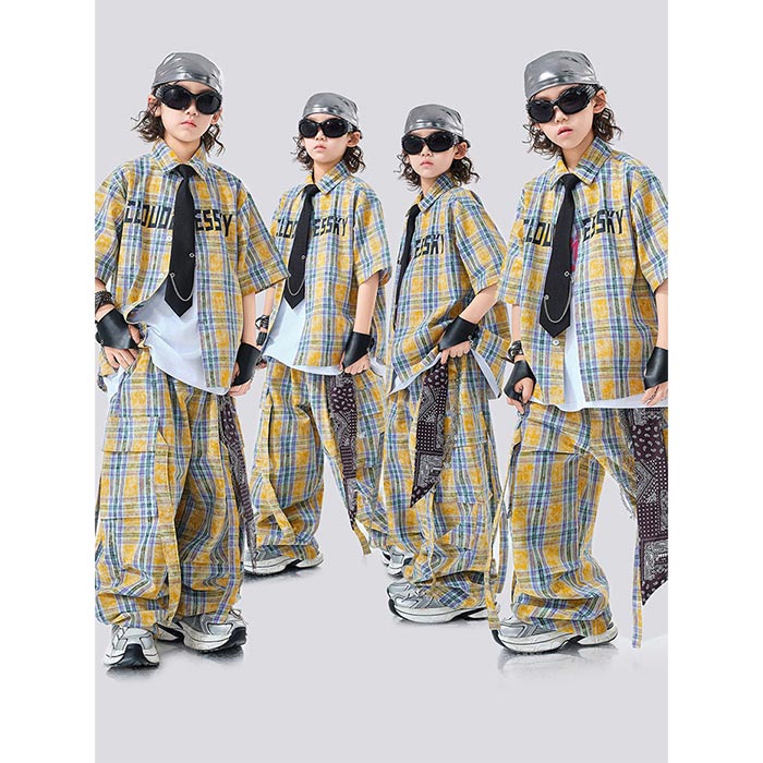 乐天商城 - キッズ ジャズダンス衣装 セットアップ ユニセックス ストリートダンス シャツ チェック柄 ゆったり 半袖 tシャツ カーゴパンツ ヒップホップ 韓国 演出服 発表会 団体服 運動会 応援団 子供 幼稚園 ステージ衣装 学園祭 文化祭 ジュニア 卒業 ジュニア HIPHOP カッコいい