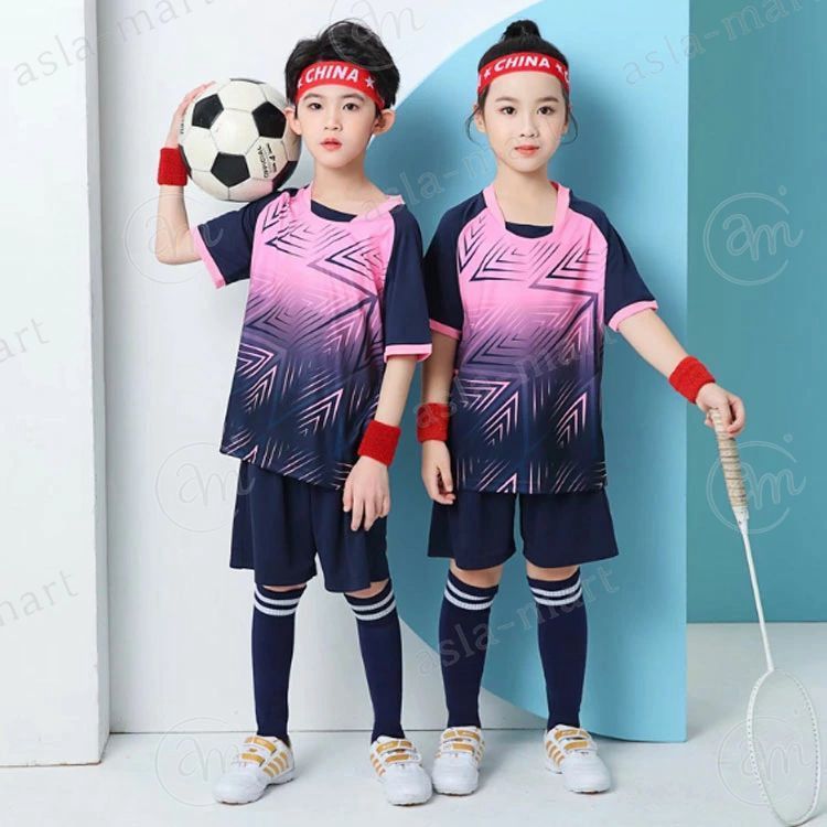 セット内容：半袖シャツ＋短パンツ。高品質生地は吸汗速乾機能持ち、運動時のさっぱり感を保持できます。シンプルでオシャレなデザイン、汎用性の高いアイテムに仕上げています。ボーイズサッカー・フットサルウェアはサッカー、フットサル、キャッチボール、ウォーキング、ジョギング、トレーニングなど様さな運動に適用します。 サイズ 90 100 110 120 130 140 150 160 サイズについての説明 サイズ：写真通り※上記サイズは平置き実寸になります。サイズ表の実寸法は商品によって1-3cm程度の誤差がある場合がございます。 素材 ポリエステル 色 01上下セット 02上下セット 03上下セット 04上下セット 05上下セット 06上下セット 07上下セット 08上下セット 09上下セット 10上下セット 11上下セット 12上下セット 備考 ●サイズ詳細等の測り方はスタッフ間で統一、徹底はしておりますが、実寸は商品によって若干の誤差(1cm〜3cm )がある場合がございますので、予めご了承ください。 ●商品の色は、撮影時の光や、お客様のモニターの色具合などにより、実際の商品と異なる場合がございます。あらかじめ、ご了承ください。 ●製品によっては、生地の特性上、洗濯時に縮む場合がございますので洗濯時はご注意下さいませ。 ▼色味の強い製品によっては他の衣類などに色移りする場合もございますので、速やかに（脱水、乾燥等）するようにお願いいたします。 ▼生地によっては摩擦や汗、雨などで濡れた時は、他の製品に移染する恐れがございますので、着用の際はご注意下さい。 ▼生地の特性上、やや匂いが強く感じられるものもございます。数日のご使用や陰干しなどで気になる匂いはほとんど感じられなくなります。セット内容：半袖シャツ＋短パンツ。高品質生地は吸汗速乾機能持ち、運動時のさっぱり感を保持できます。シンプルでオシャレなデザイン、汎用性の高いアイテムに仕上げています。ボーイズサッカー・フットサルウェアはサッカー、フットサル、キャッチボール、ウォーキング、ジョギング、トレーニングなど様さな運動に適用します。 サイズ 90 100 110 120 130 140 150 160 サイズについての説明 サイズ：写真通り※上記サイズは平置き実寸になります。サイズ表の実寸法は商品によって1-3cm程度の誤差がある場合がございます。 素材 ポリエステル 色 01上下セット 02上下セット 03上下セット 04上下セット 05上下セット 06上下セット 07上下セット 08上下セット 09上下セット 10上下セット 11上下セット 12上下セット 備考 ●サイズ詳細等の測り方はスタッフ間で統一、徹底はしておりますが、実寸は商品によって若干の誤差(1cm〜3cm )がある場合がございますので、予めご了承ください。 ●商品の色は、撮影時の光や、お客様のモニターの色具合などにより、実際の商品と異なる場合がございます。あらかじめ、ご了承ください。 ●製品によっては、生地の特性上、洗濯時に縮む場合がございますので洗濯時はご注意下さいませ。 ▼色味の強い製品によっては他の衣類などに色移りする場合もございますので、速やかに（脱水、乾燥等）するようにお願いいたします。 ▼生地によっては摩擦や汗、雨などで濡れた時は、他の製品に移染する恐れがございますので、着用の際はご注意下さい。 ▼生地の特性上、やや匂いが強く感じられるものもございます。数日のご使用や陰干しなどで気になる匂いはほとんど感じられなくなります。